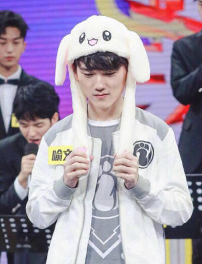 博彩行业向非博彩收入倾斜（博彩业重心转向非博彩收入）