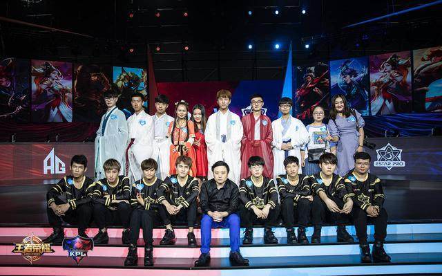 王兄的王是深渊之王！ nobody 以可怕的战绩获胜！EDG 2-1 TE